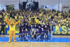 (ΒΙΝΤΕΟ/Φώτος) Απονεμήθηκε το τρόπαιο στις πρωταθλήτριες!