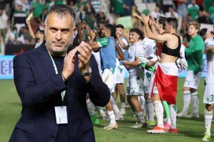 "Ξέρει πολύ καλά την ομάδα του... μου αρέσει το πλάνο του"