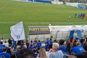 Βάφτηκε "μπλε" η Αραδίππου και το Κοινοτικό στάδιο (φώτος/βίντεο)