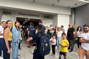 "Η ΑΕΛ αγκαλιάζει όλα τα παιδιά" (Φώτος)