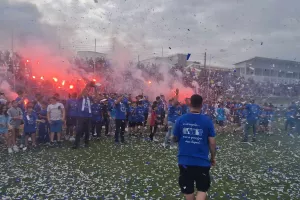 Το σήκωσε η πρωταθλήτρια Ομόνοια Αραδίππου! (φώτος/βίντεο)