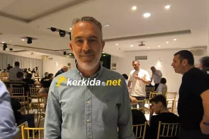 ΑΕΛ/ Πόζα στο kerkida o Πρόεδρος!