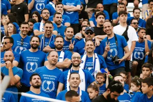 Φωτορεπορτάζ από τον 12ο παίκτη της!