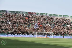 ΘΥΡΑ 9/"Μοναδική παράσταση που την είδε όλη η Κύπρος"