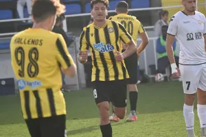 ΑΣΙΛ: To photostory με Αγία Νάπα