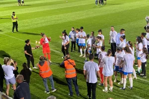 Το καλύτερο δώρο για Ματθαίου (Βίντεο/Kerkida)