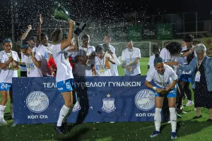 Ο Απόλλων συγχαίρει τις Apollon Ladies