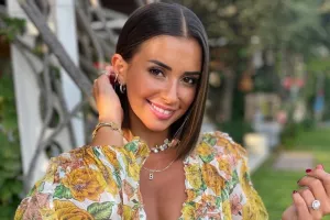 Αποθέωσε Ιωαννίδη και η κόρη του Φατίχ Τερίμ (φώτο)