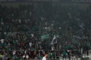 Τους... φτιάχνει