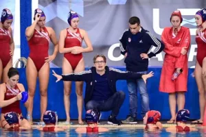 Ο Ολυμπιακός για το τέταρτο "στέμμα"