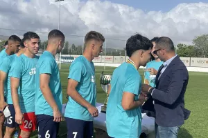 Πάφος Κ19/Η απονομή στους πρωταθλητές! (Φώτος/Βίντεο Kerkida)