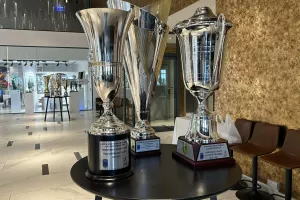 Η ιστορική δημοσιογραφική για τα 30 χρόνια της ΑΕΚ (φώτο) 