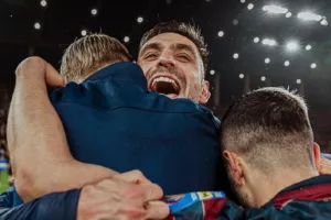 Αποθέωση στην Πολωνία για Κουλούρη και Κούτρη