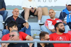 Νέα Σαλαμίνα-Απόλλων: Διπλό... και αγωνία για τους τρεις τραυματίες! (Φώτος)