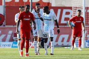 Νέα Σαλαμίνα-Απόλλων: Διπλό... και αγωνία για τους τρεις τραυματίες! (Φώτος)