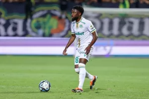 ΑΕΚ-Ομόνοια: Κιτρινοπράσινο το ντέρμπι και… ζωντανή για το όνειρο! (φώτος)