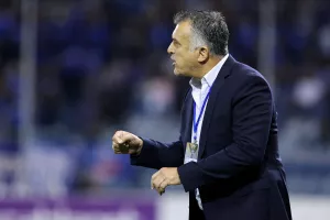 Ανόρθωση-Ομόνοια: Ζωντανή στο όνειρο με Αλιούμ και Σεμέδο (φώτος)