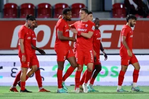 ΑΕΖ-Νέα Σαλαμίνα: Νίκη μετά από καιρό / Πρώτη στα μπαράζ (φώτος)