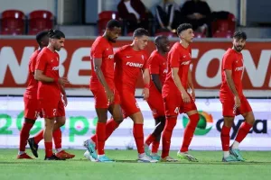 ΑΕΖ-Νέα Σαλαμίνα: Νίκη μετά από καιρό / Πρώτη στα μπαράζ (φώτος)