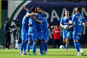 Απόλλων/Στόχο... 13 από τις 16