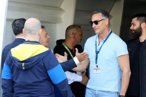 Κρίσιμη συνέλευση – Πάει με ανοιχτά χαρτιά ο Σάντης 