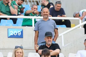 Οι Ομονοιάτες στο "αιώνιο" (βίντεο Kerkida/φώτος)