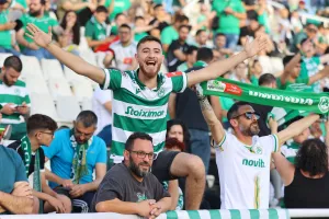 Οι Ομονοιάτες στο "αιώνιο" (βίντεο Kerkida/φώτος)