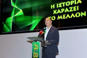 Καραπατάκης: "Οι Σκαλιώτες πρέπει να είναι περήφανοι για την ΑΕΚ" (φώτος)