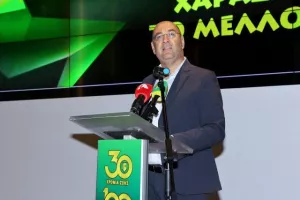 Καραπατάκης: "Οι Σκαλιώτες πρέπει να είναι περήφανοι για την ΑΕΚ" (φώτος)
