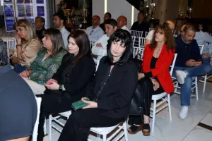 Καραπατάκης: "Οι Σκαλιώτες πρέπει να είναι περήφανοι για την ΑΕΚ" (φώτος)