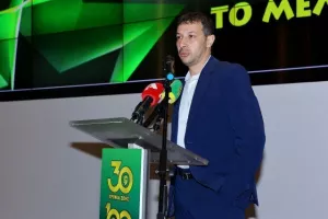 Καραπατάκης: "Οι Σκαλιώτες πρέπει να είναι περήφανοι για την ΑΕΚ" (φώτος)