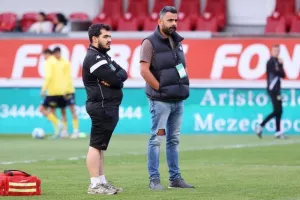 ΑΕΖ-ΑΕΛ: “Διπλό” με καλή εμφάνιση και πεντάρα