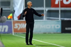 ΑΕΖ-ΑΕΛ: “Διπλό” με καλή εμφάνιση και πεντάρα