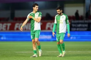 ΑΕΖ-ΑΕΛ: “Διπλό” με καλή εμφάνιση και πεντάρα
