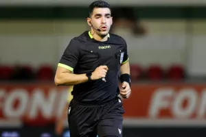ΑΕΖ-ΑΕΛ: “Διπλό” με καλή εμφάνιση και πεντάρα