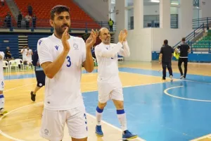 Πρωτιά για την Εθνική μας λόγω κίτρινων καρτών (Φώτος)