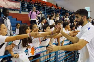 Πρωτιά για την Εθνική μας λόγω κίτρινων καρτών (Φώτος)