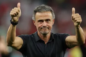 Ενρίκε: «Να συνεχίσουμε να δουλεύουμε και να σκεφτόμαστε μεγάλα πράγματα»