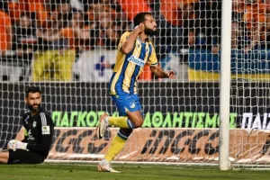 ΑΠΟΕΛ-Άρης: Με "Κβίλι" οδηγό, διατηρεί το ισχνό προβάδισμα για τίτλο!