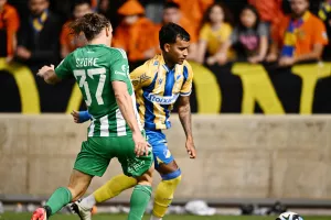 AΠΟΕΛ-Άρης 6-6 (4-3)