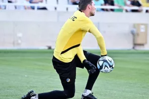 Ομόνοια-ΑΠΟΕΛ: Κέρδισε και "κλείδωσε" Ευρώπη ο ένας/Έχασε αλλά... δεν άλλαξε κάτι για τον άλλο! 