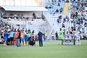 Ομόνοια-ΑΠΟΕΛ: Κέρδισε και "κλείδωσε" Ευρώπη ο ένας/Έχασε αλλά... δεν άλλαξε κάτι για τον άλλο! 