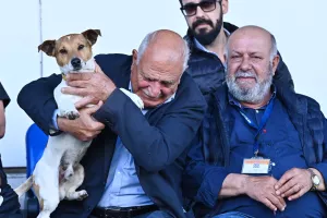 Ο πιο πιστός οπαδός!