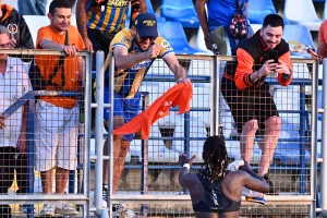 Δώρο σε Ντάλσιο φανέλα... "Duracell"! (Φώτος)