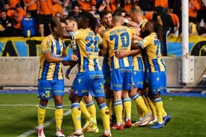 ΑΠΟΕΛ-Άρης: Με "Κβίλι" οδηγό, διατηρεί το ισχνό προβάδισμα για τίτλο!