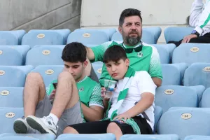 Οι Ομονοιάτες στο "αιώνιο" (βίντεο Kerkida/φώτος)