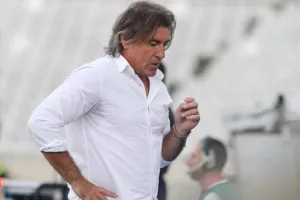 Ομόνοια-ΑΠΟΕΛ: Κέρδισε και "κλείδωσε" Ευρώπη ο ένας/Έχασε αλλά... δεν άλλαξε κάτι για τον άλλο! 
