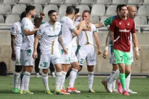 Ομόνοια-ΑΠΟΕΛ: Κέρδισε και "κλείδωσε" Ευρώπη ο ένας/Έχασε αλλά... δεν άλλαξε κάτι για τον άλλο! 