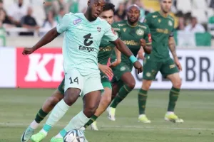 Ομόνοια-Άρης: Το τριφύλλι σφράγισε την πρόκριση και… τρίτος σερί τελικός! (Φώτος)