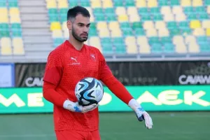 ΑΕΚ-Πάφος: Αντέδρασε και την... καθάρισε απ'  το ημίχρονο! (Φώτος)